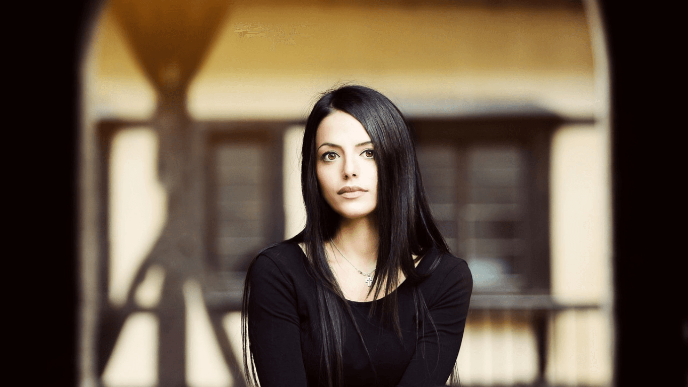 Despierta, mujer: discierne y vence al enemigo